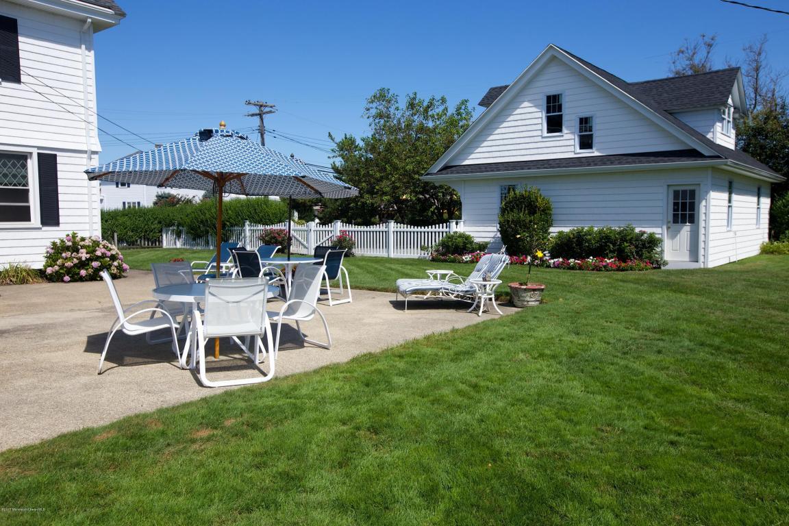 10 Tuttle Avenue, Spring Lake, NJ 07762