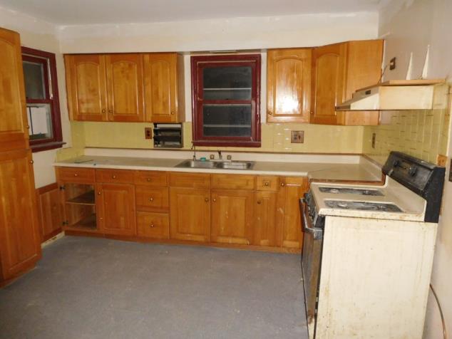 31 Harvard TrlHopatcong, NJ, 07843Sussex County