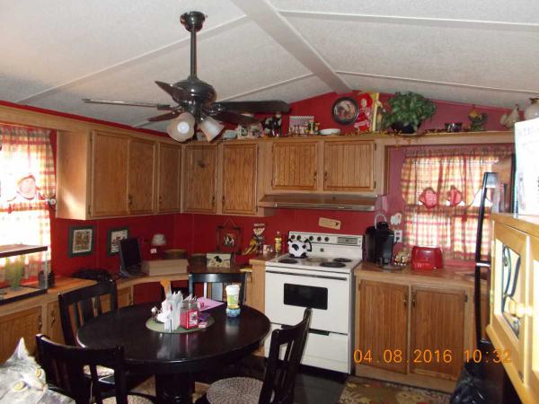 Carriage Mobile Home Park 1 Tess DriveLafayette, NJ 07848