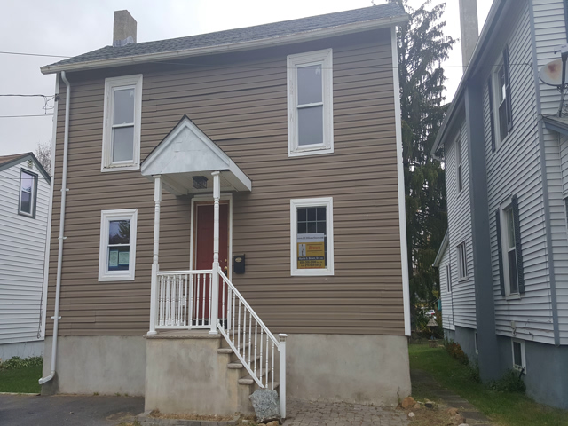 15 Monroe StWashington, NJ, 07882Warren County