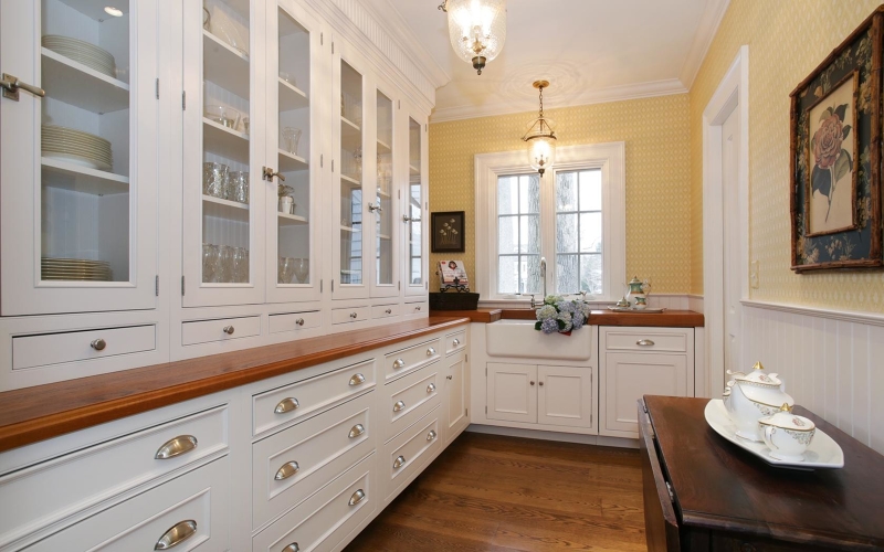 65 Lenox Rd, Summit City, NJ 07901