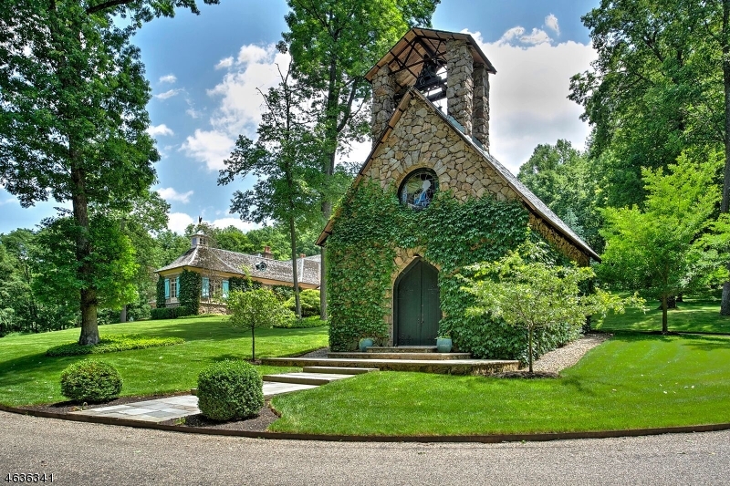 8 Chapel Ln, Mendham Boro, NJ 07945