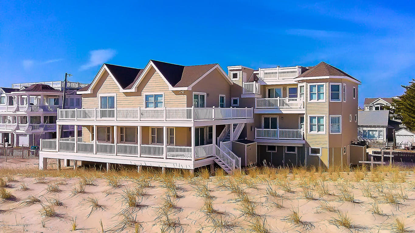 215 14th Street, Long Beach Twp, NJ 08008