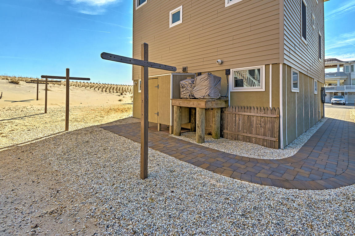215 14th Street, Long Beach Twp, NJ 08008