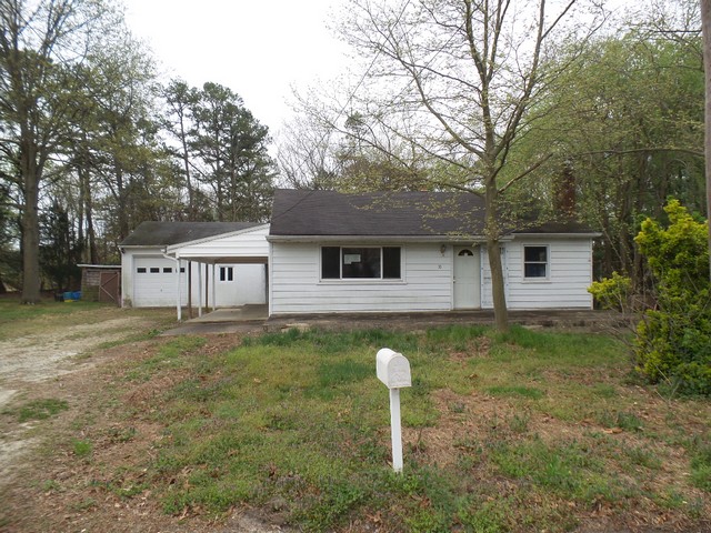10 Roberts LnBerlin, NJ, 08009Camden County