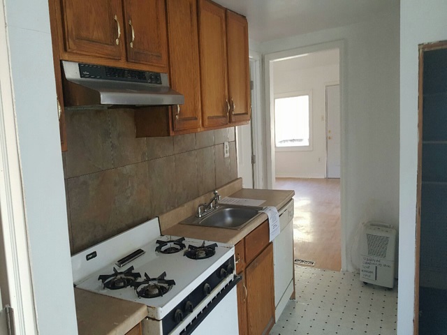 14 Barry AveClementon, NJ, 08021Camden County