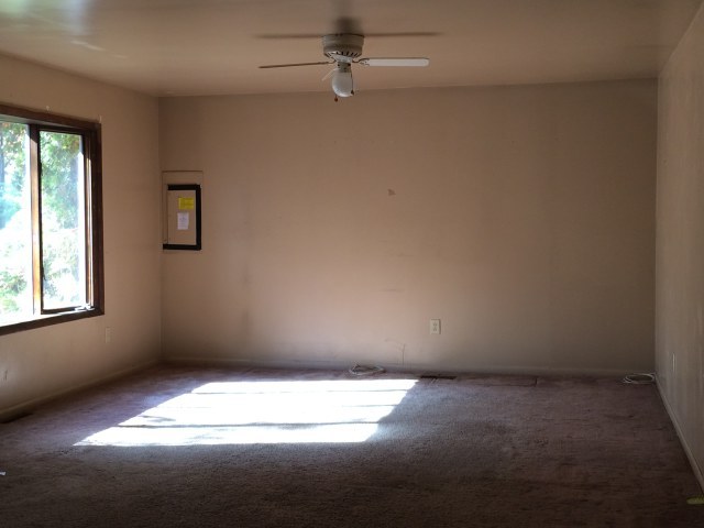 91 East 12th AvePine Hill, NJ, 08021Camden County