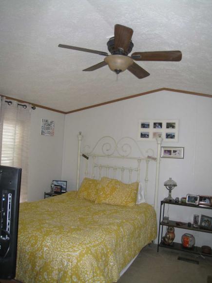 Pine Crest Village 43 Hudson StreetManahawkin, NJ 08050