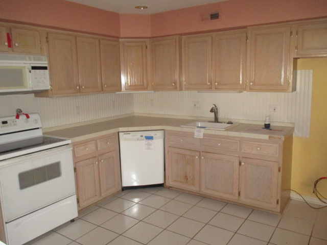 807 Hazelwood LaneMarlton, NJ, 08053Burlington County