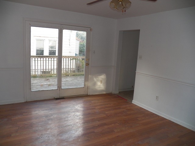 119 Thomson AvePaulsboro, NJ, 08066Gloucester County