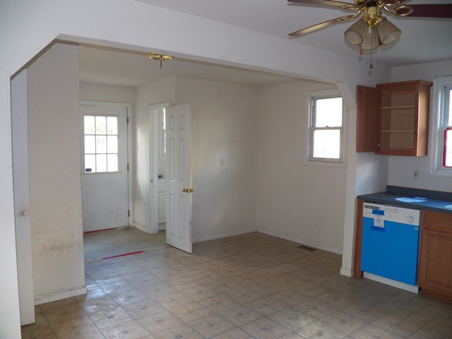 119 Thomson AvePaulsboro, NJ, 08066Gloucester County