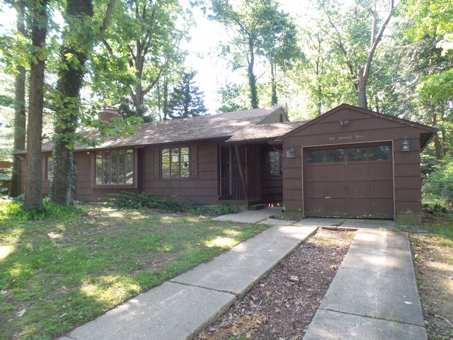 103 Monroe AvePitman, NJ, 08071Gloucester County