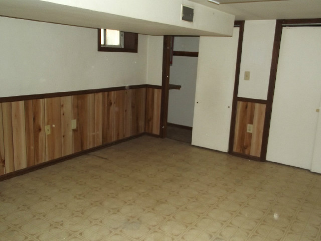 11 Burke StRiverside, NJ, 08075Burlington County