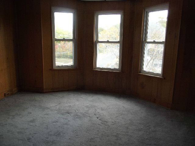 11 Burke StRiverside, NJ, 08075Burlington County