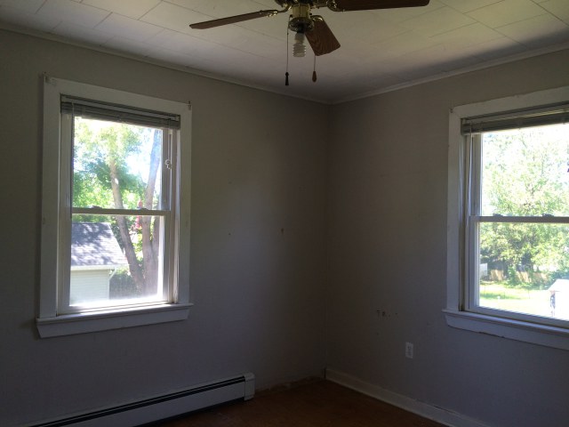 27 Mitchell AveRunnemede, NJ, 08078Camden County