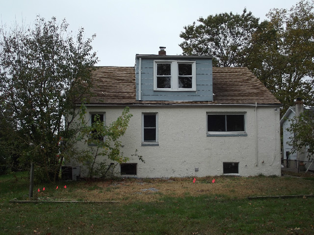 32 Saint Clair RdRunnemede, NJ, 08078Camden County