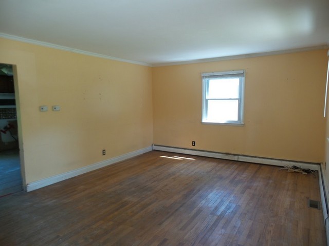 69 Plymouth RoadSicklerville, NJ, 08081Camden County