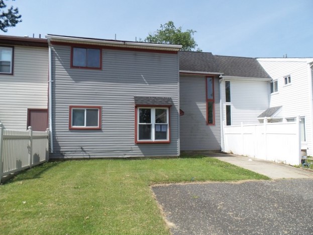 64 Noble RdSicklerville, NJ, 08081Camden County