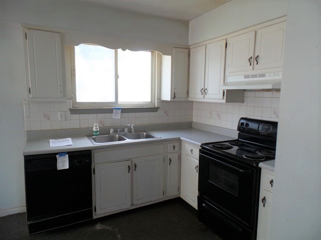 64 Noble RdSicklerville, NJ, 08081Camden County