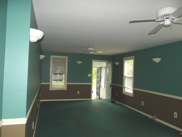 312 Anderson AveSwedesboro, NJ, 08085Gloucester County