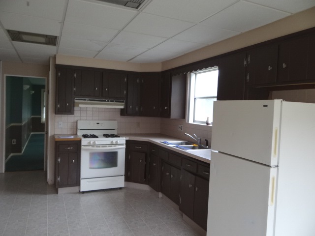 312 Anderson AveSwedesboro, NJ, 08085Gloucester County