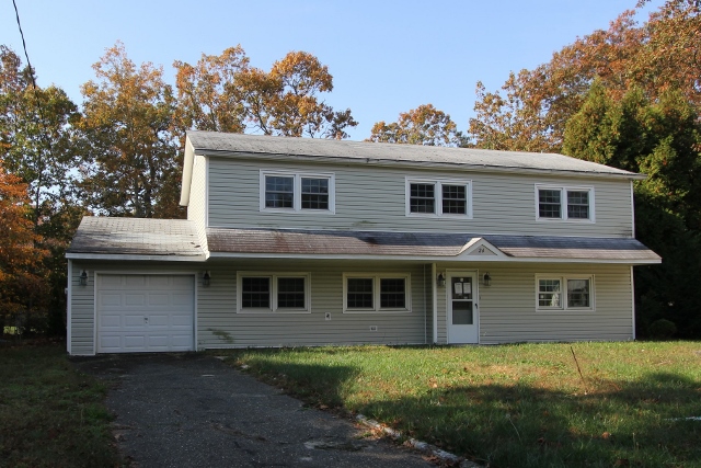 24 Saint Andrews DrLittle Egg Harbor, NJ, 08087Ocean County