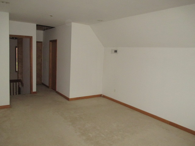 5 Carter DriveSouthampton, NJ, 08088Burlington County