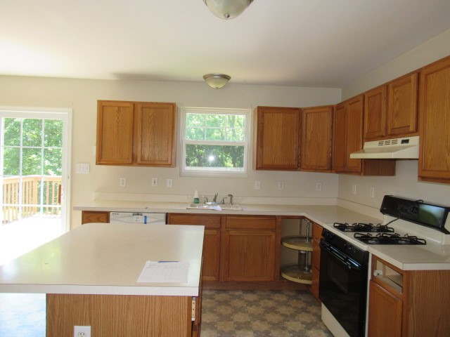 812 Indian TrlWoodbury, NJ, 08096Gloucester County