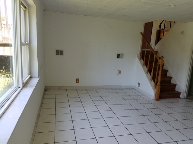 7403 Grant AvePennsauken, NJ, 08109Camden County