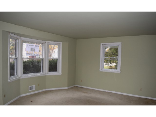 7476 Grant AvePennsauken, NJ, 08109Camden County