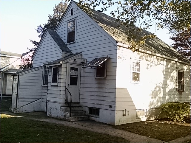 1743 45th StreetPennsauken, NJ, 08110Camden County