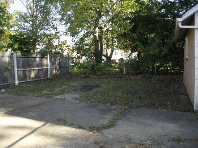 1728 46th StPennsauken, NJ, 08110Camden County