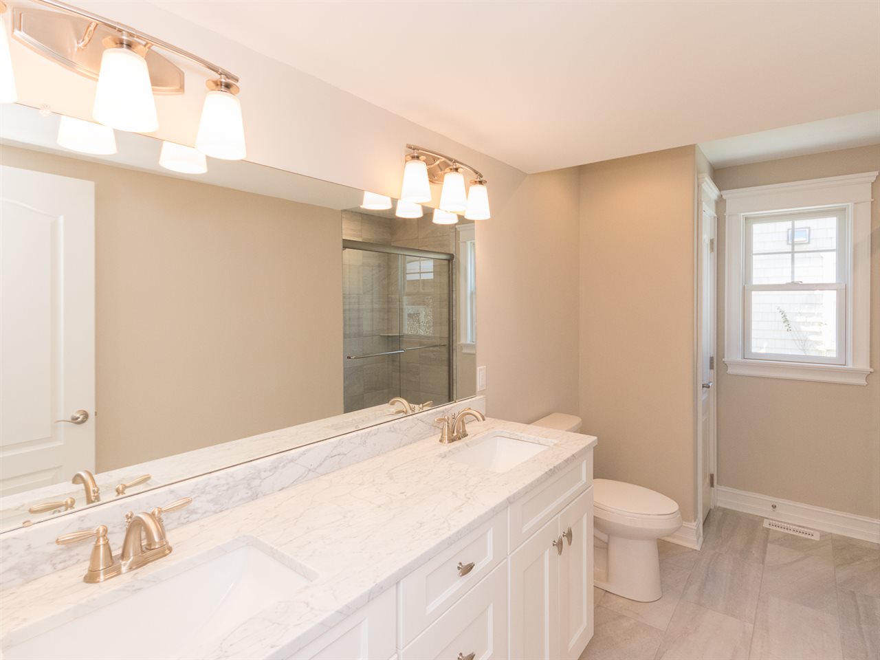 13138th, Avalon, NJ 08202