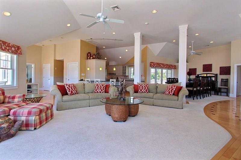 7698 Dune Drive, Avalon, NJ 08202
