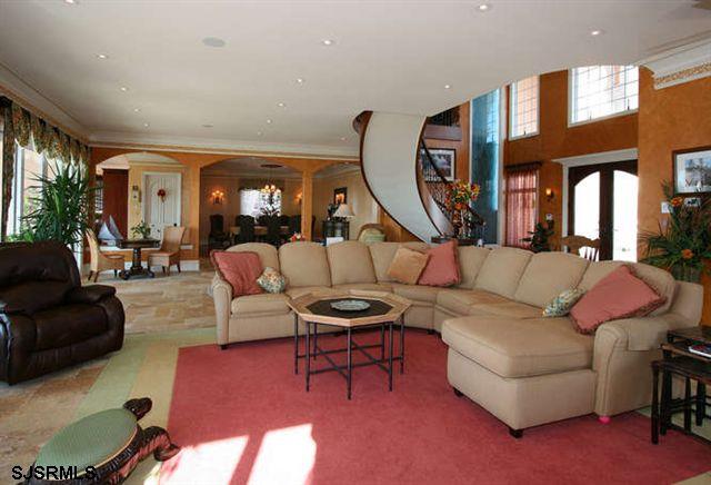 524 W Shore Dr, Brigantine, NJ 08203