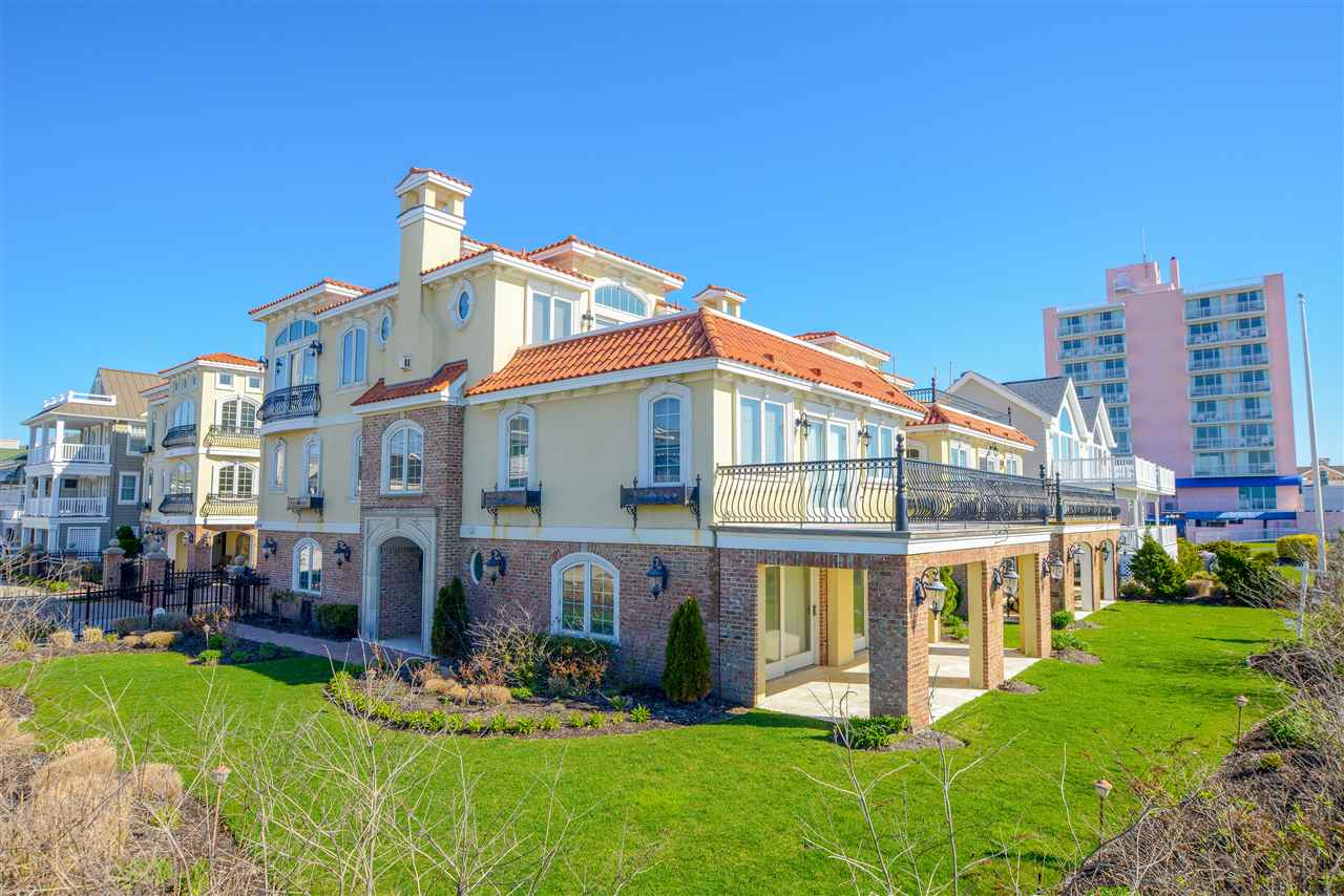 1560 Boardwalk, Ocean City, NJ 08226