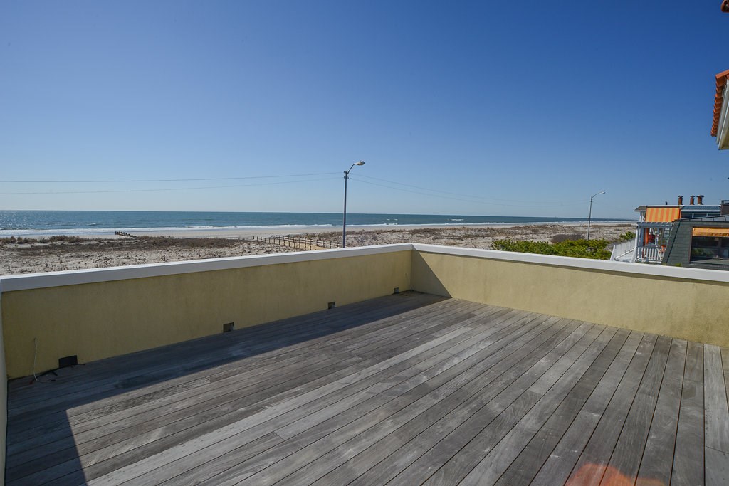 1560 Boardwalk, Ocean City, NJ 08226
