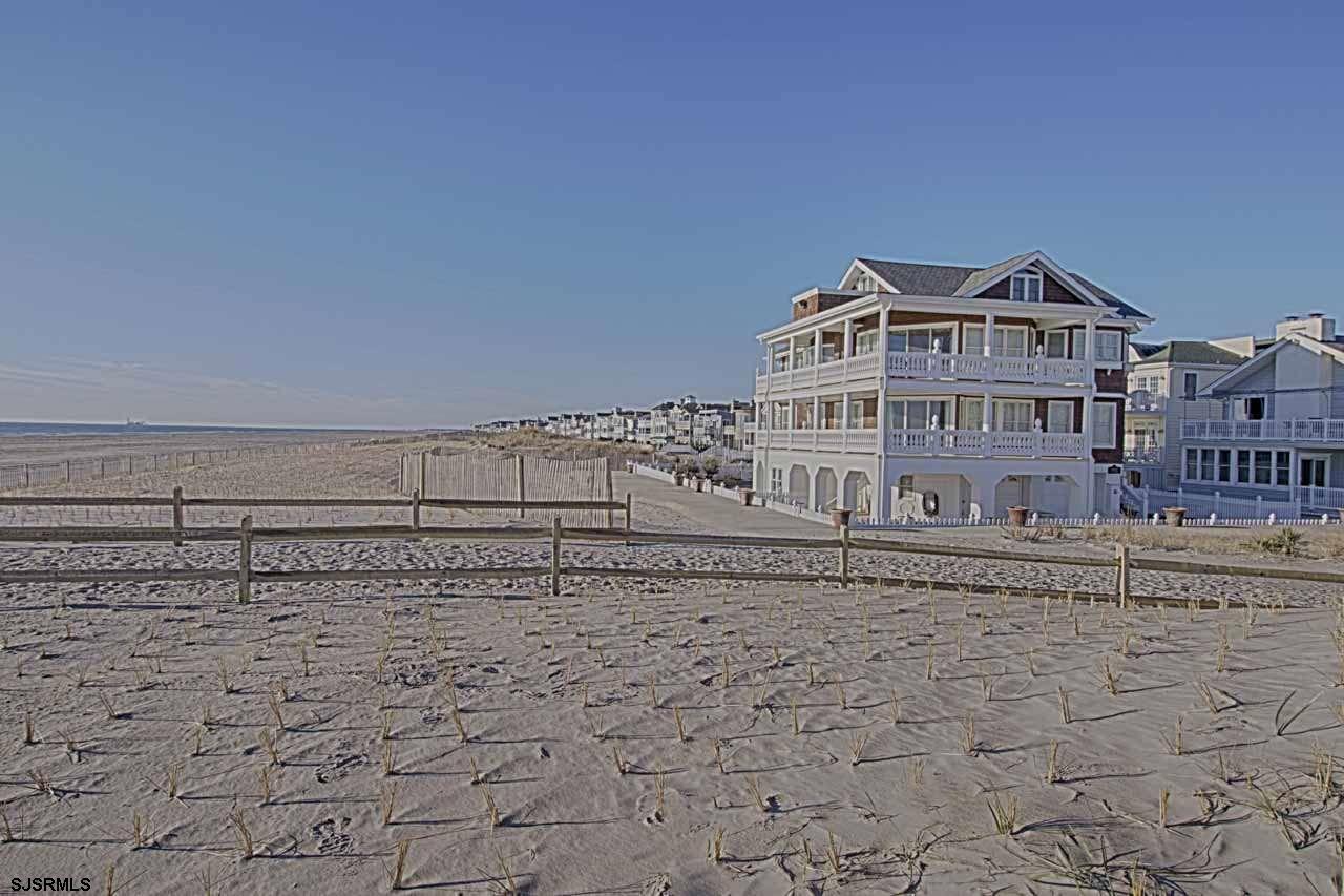 4900 Wesley Avenue, Ocean City, NJ 08226