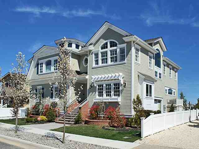 308 92nd Street, Stone Harbor, NJ 08247