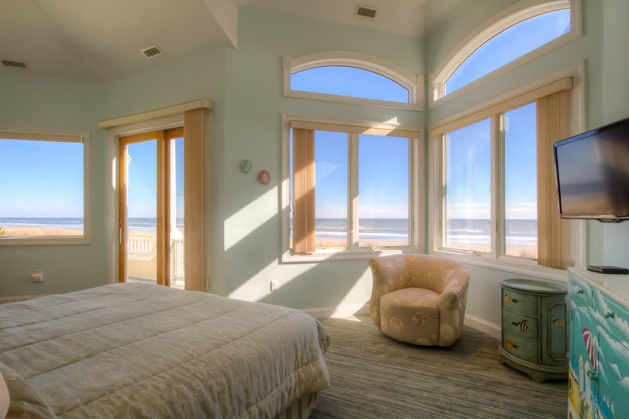 1104th, Stone Harbor, NJ 08247