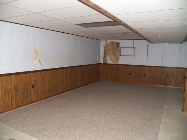 17 Vickers AveBridgeton, NJ, 08302Cumberland County