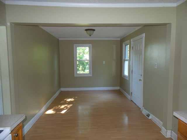 29 Railroad AveFranklinville, NJ, 08322Gloucester County