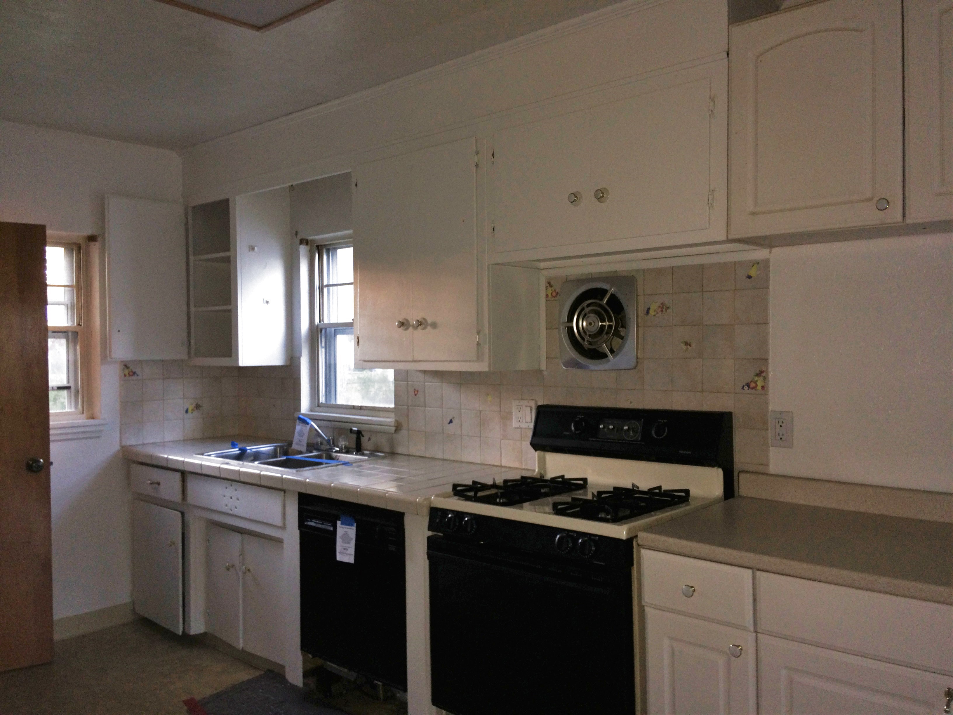 526 Sylvester DrVineland, NJ, 08360Cumberland County