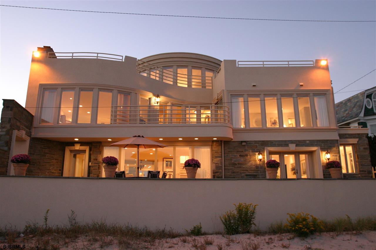 111 S Union Ave, Margate, NJ 08402