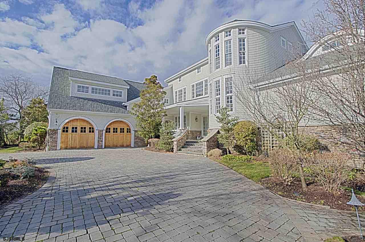 7901 Bayshore Dr, Margate, NJ 08402