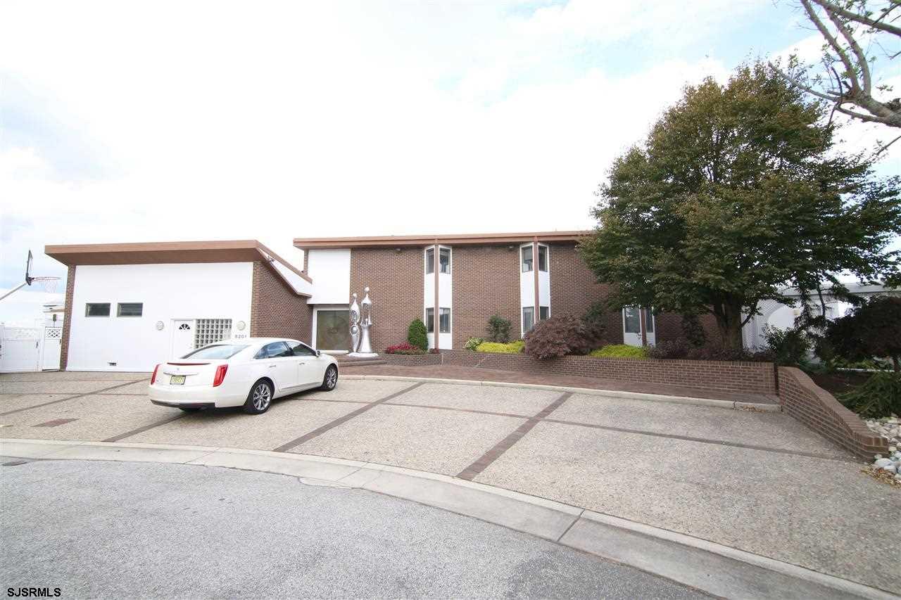 8201 Bayshore Drive West, Margate, NJ 08402
