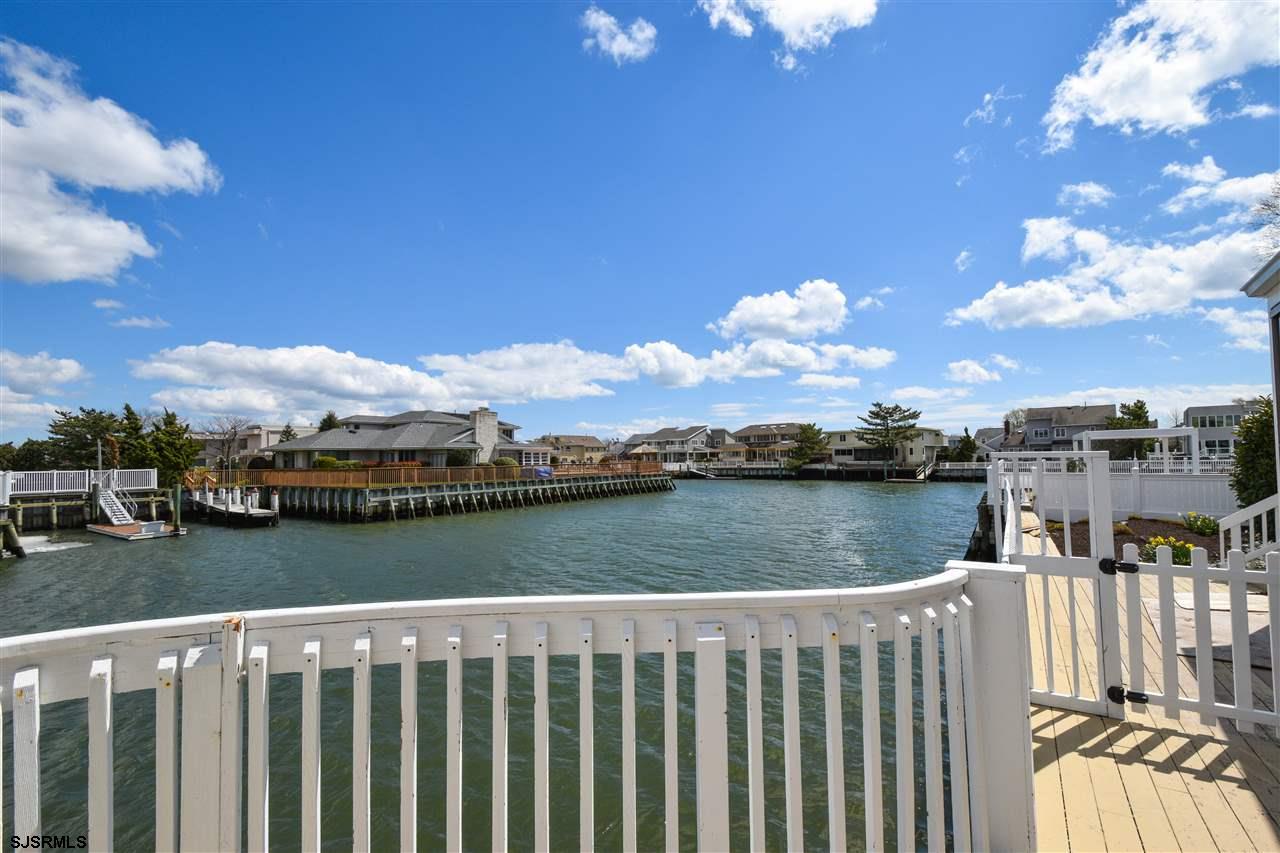 8201 Bayshore Drive West, Margate, NJ 08402