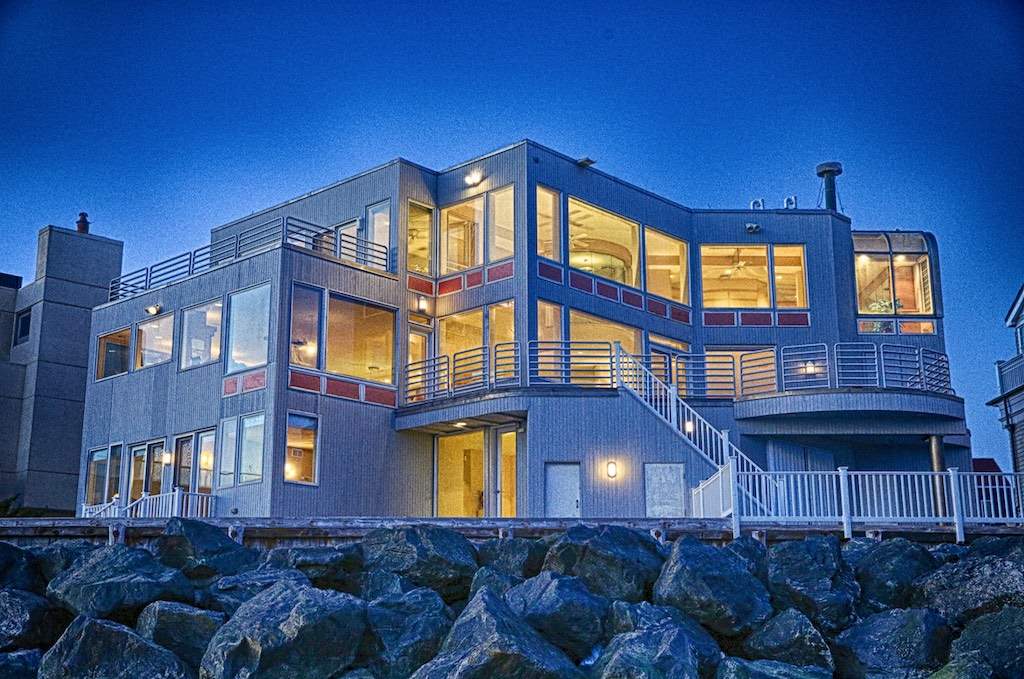 7 Point Dr, Longport Borough, NJ 08403