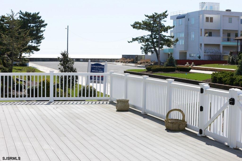 105 S 22nd Ave, Longport Borough, NJ 08403