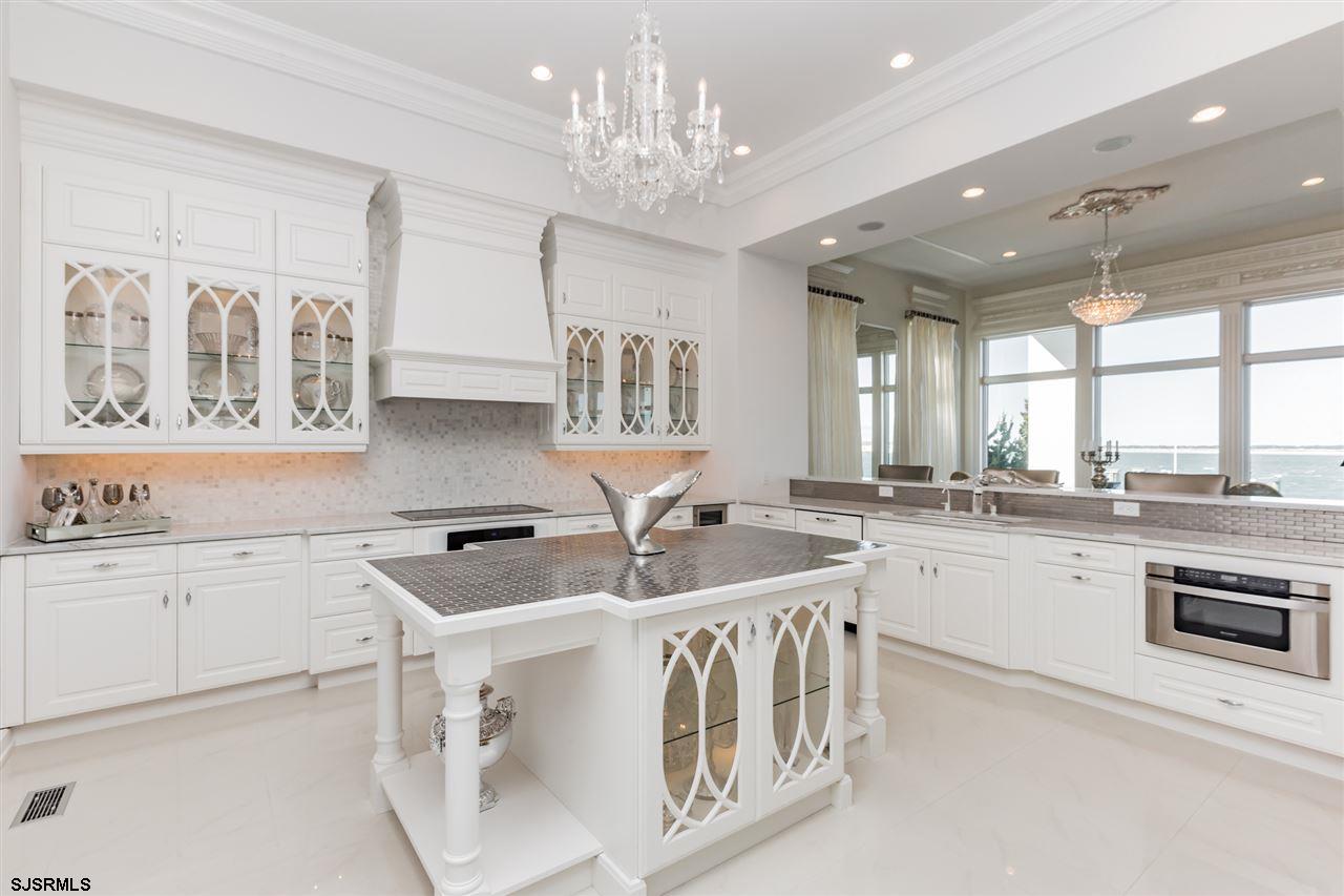 1405 Atlantic Ave, Longport Borough, NJ 08403